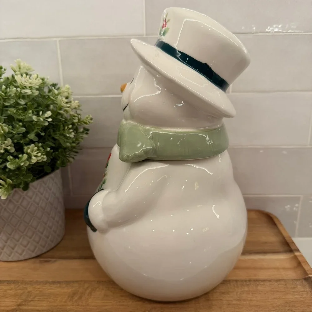 Pfaltzgraff Cookie Jar Winterberry Snowman Ceramic‎ Holiday  Christmas Decor